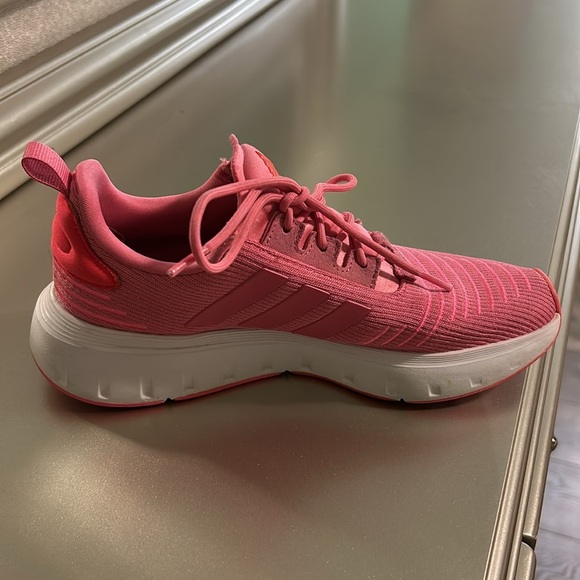 Adidas, hot pink and orange sneakers - Picture 4 of 10